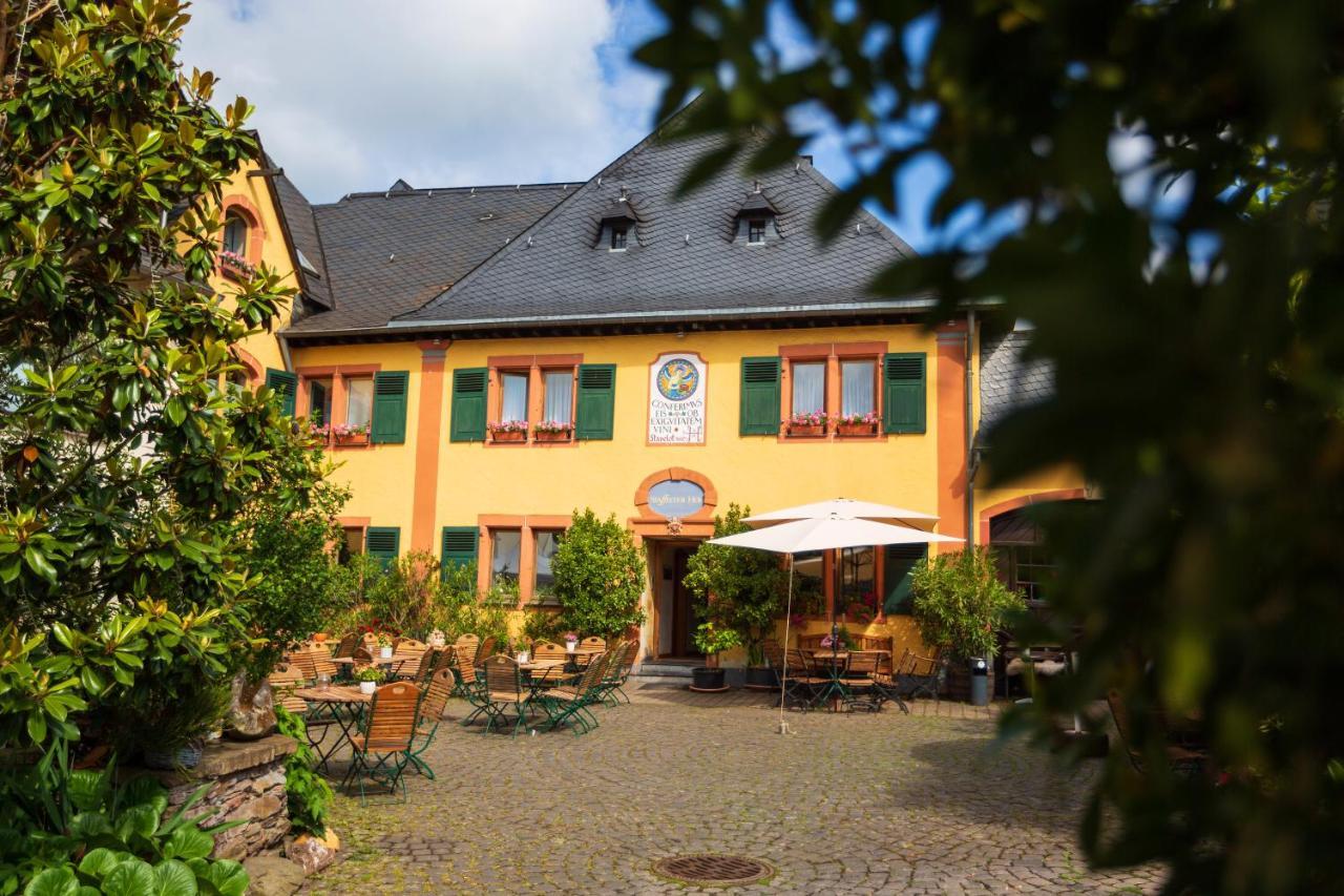 Gasthaus Bio-Weingut Staffelter Hof Kröv Exterior foto