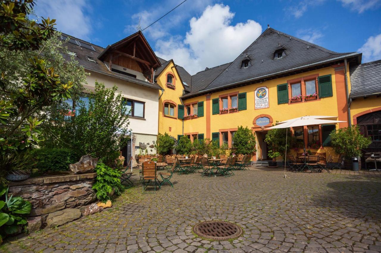 Gasthaus Bio-Weingut Staffelter Hof Kröv Exterior foto